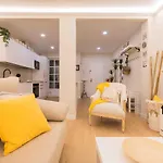 Chic Barrena Old Town *