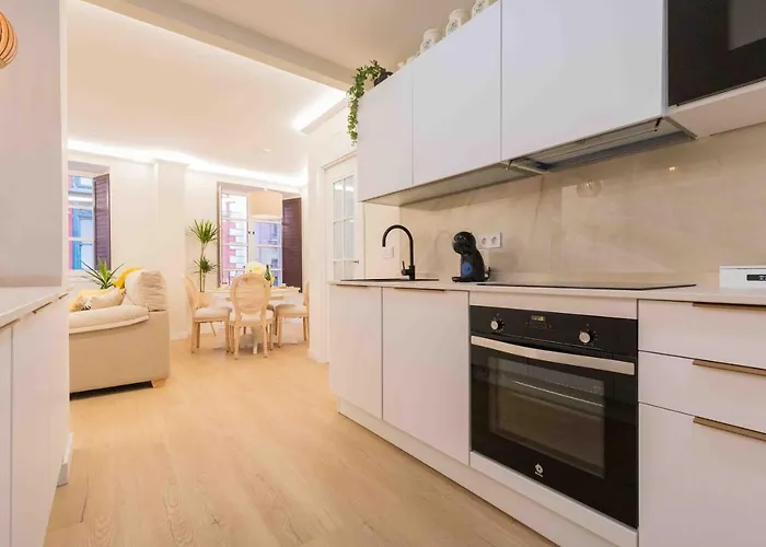 Chic Barrena Old Town Bilbao